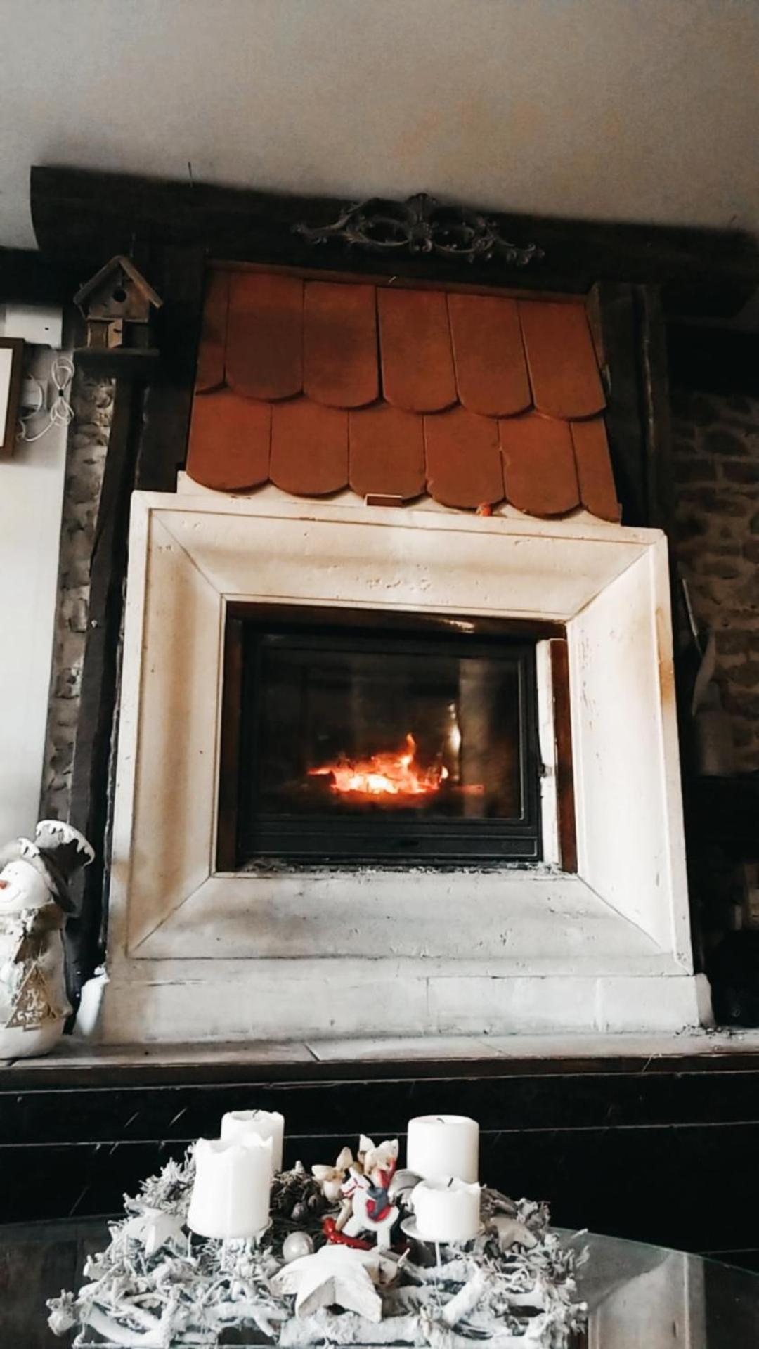 Chambres D'Hotes Les Hirondelles Gaubiving Exteriör bild